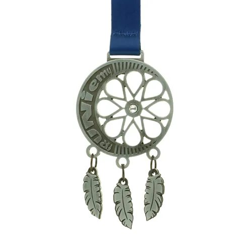 Medal 3D odlewany z reliefem — personalizowana nagroda na zawody i turnieje