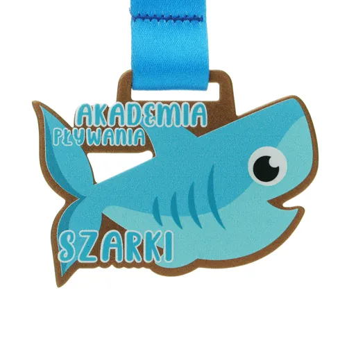 Medal wycinany w blasze stalowej — ażurowy wzór według indywidualnego projektu